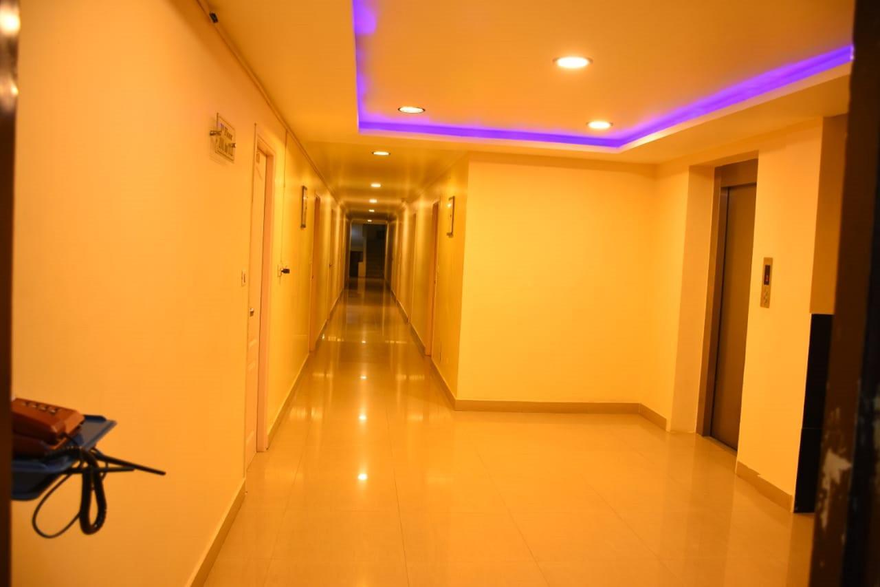Hotel Palacial Pondi Пондичерри Экстерьер фото