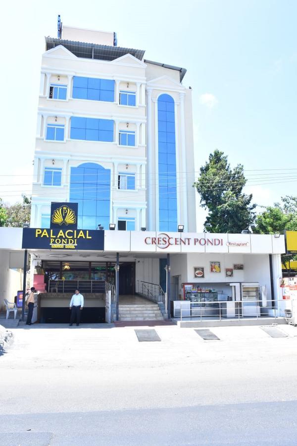 Hotel Palacial Pondi Пондичерри Экстерьер фото
